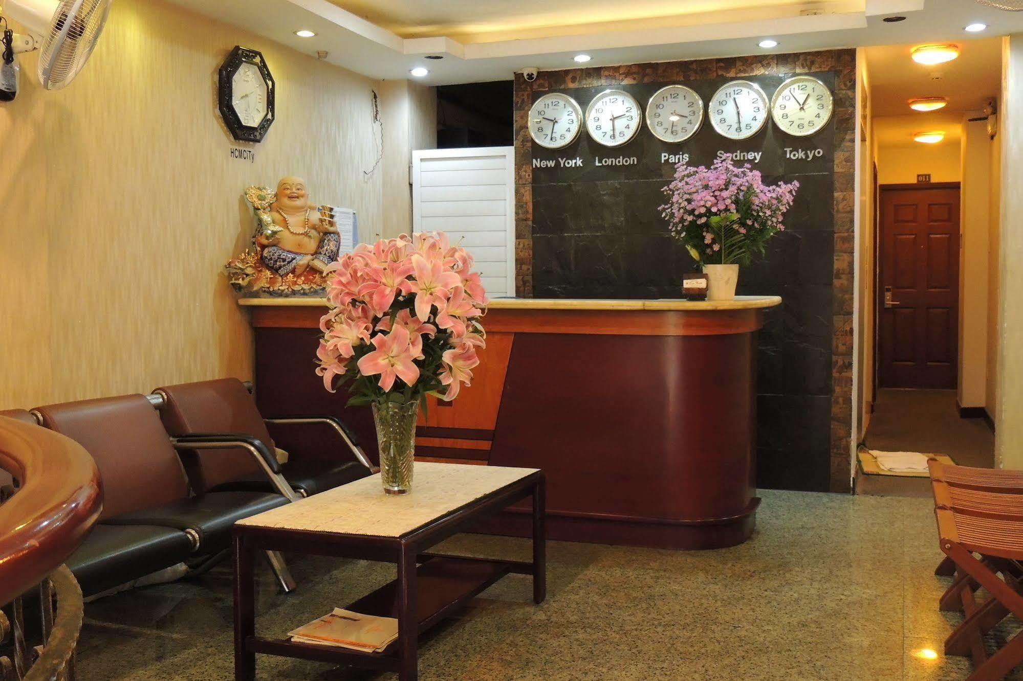 הו צ'י מין סיטי Sao Nam Hotel - Bui Vien Walking Street מראה חיצוני תמונה