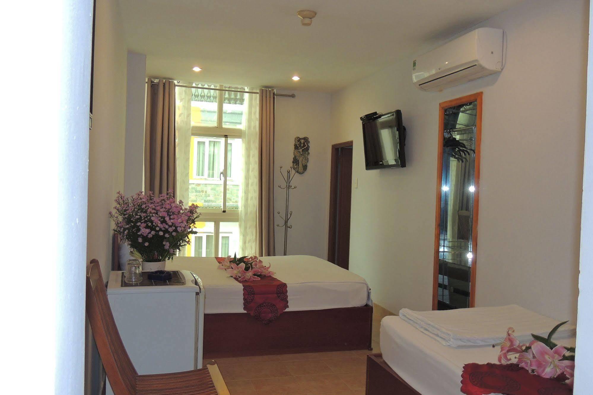 הו צ'י מין סיטי Sao Nam Hotel - Bui Vien Walking Street מראה חיצוני תמונה