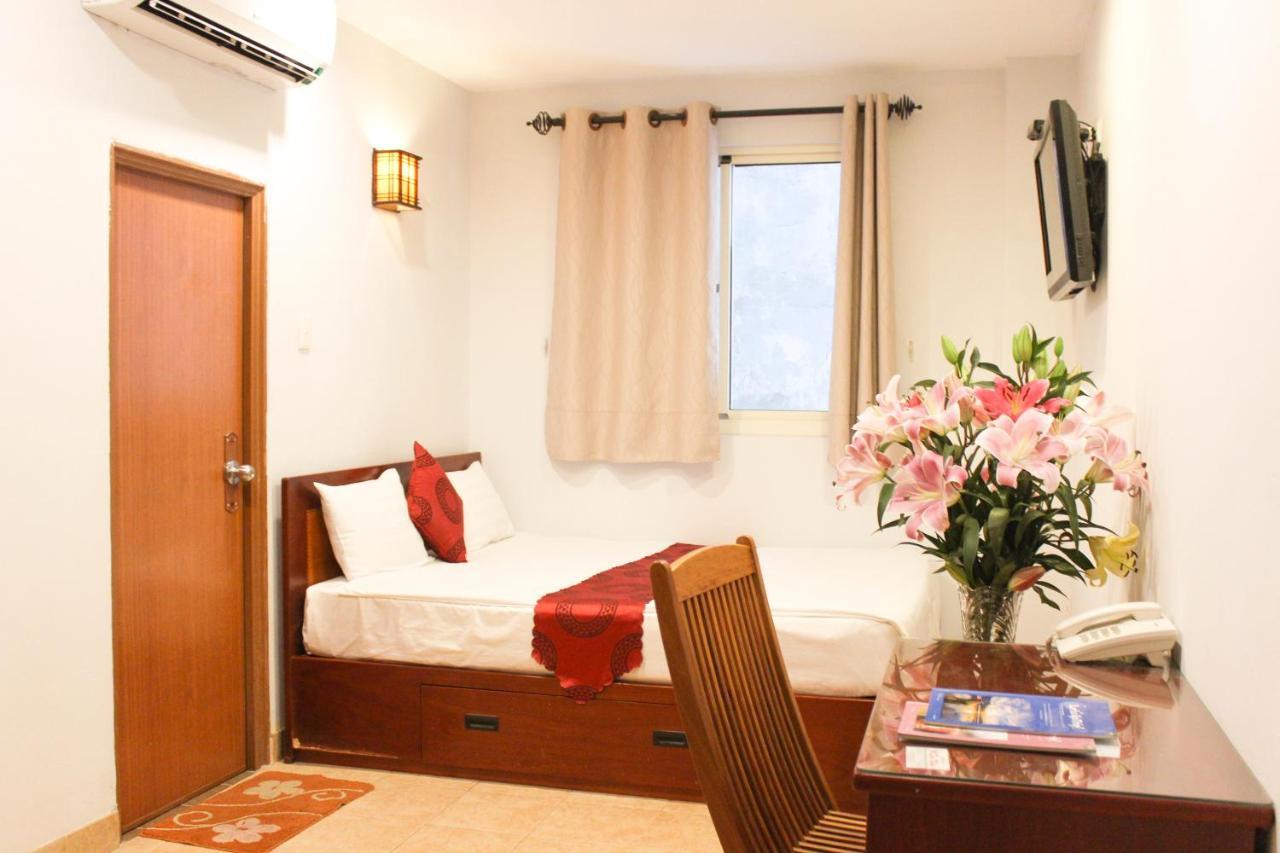 הו צ'י מין סיטי Sao Nam Hotel - Bui Vien Walking Street מראה חיצוני תמונה